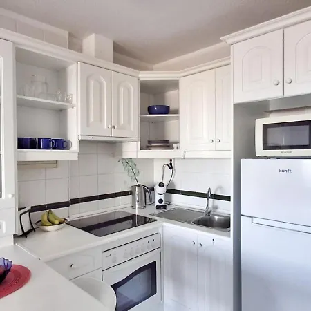 Apartamento Balcon Del Mar - First Coastline, Volcano View, Pool, Fibre Net *