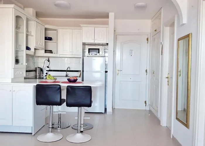 Balcon Del Mar - First Coastline, Volcano View, Pool, Fibre Net Apartment *